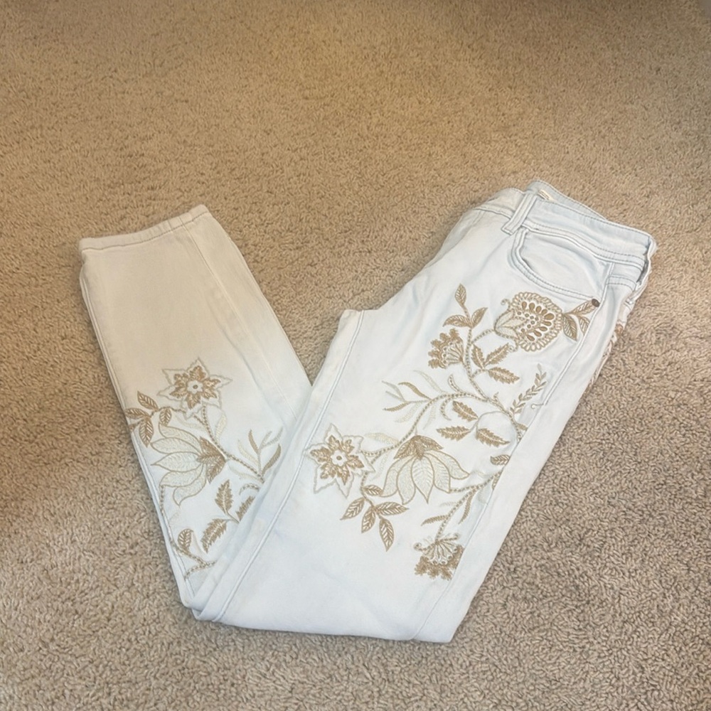 Pilcro Women’s Embroidered Slim Boyfriend Jeans